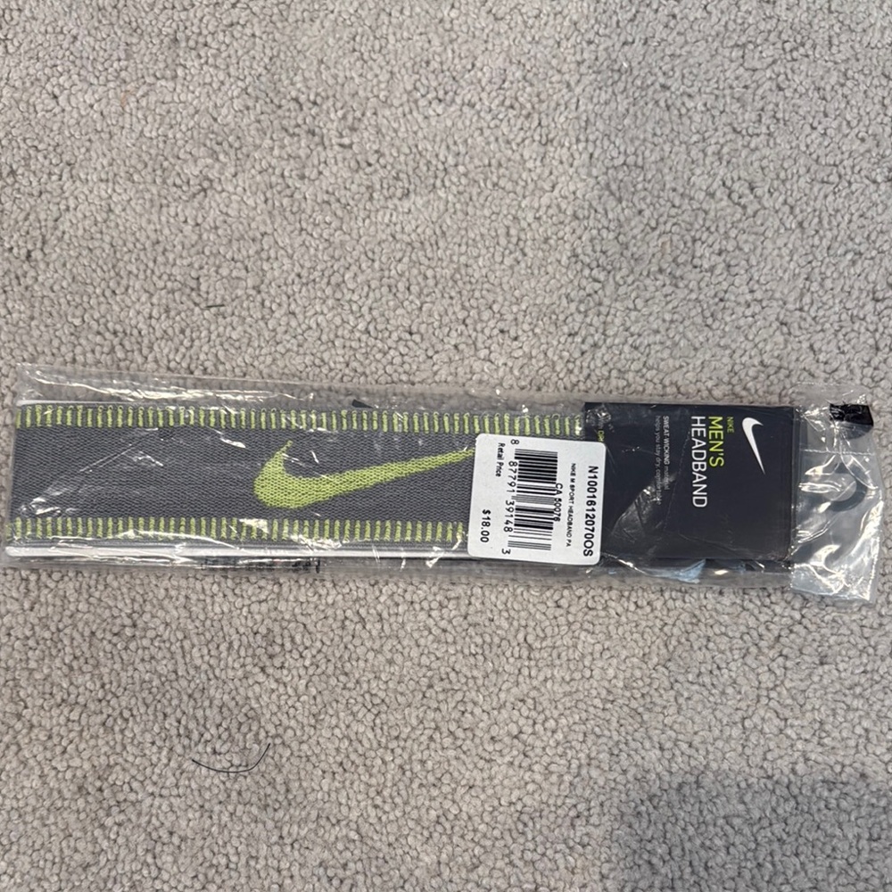 Nike Men's Gray Headband